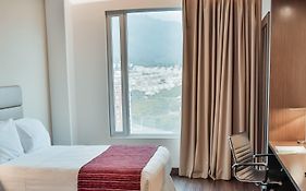 Holiday Inn Bucaramanga Cacique, an IHG Hotel